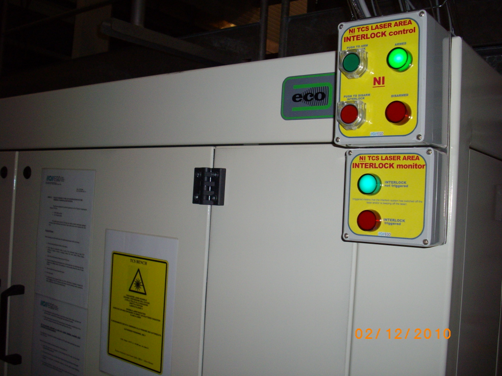 NI-TCS Interlock push-buttons